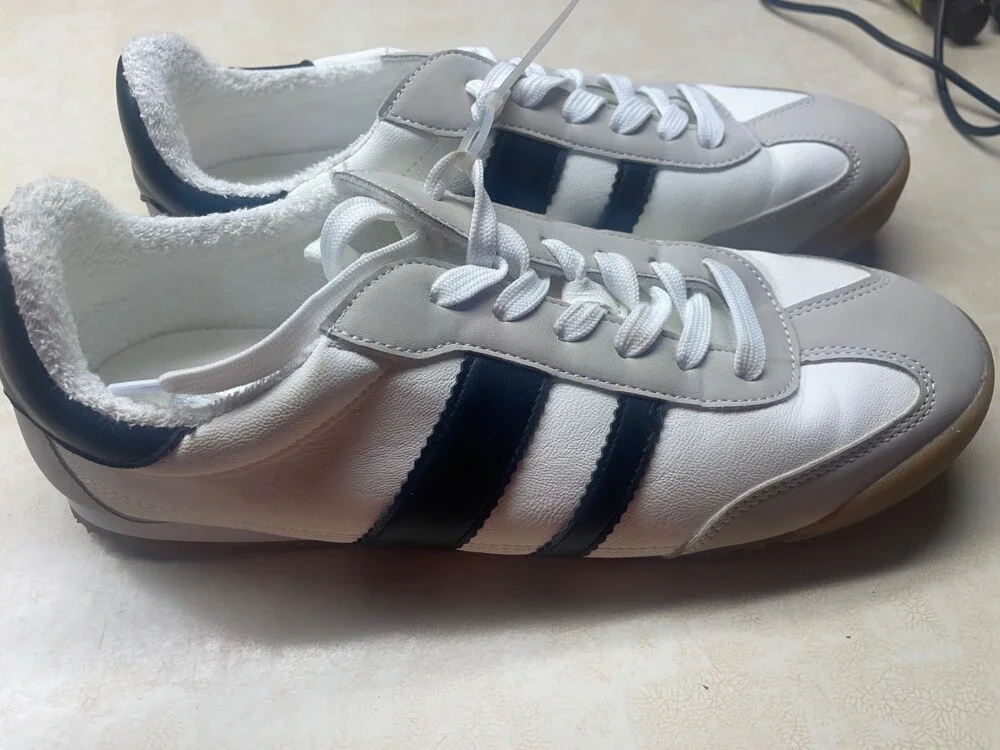 DOLCE VITA Rascal Retro Sneaker Casual Shoe Women Size 9.5 White Black Leather